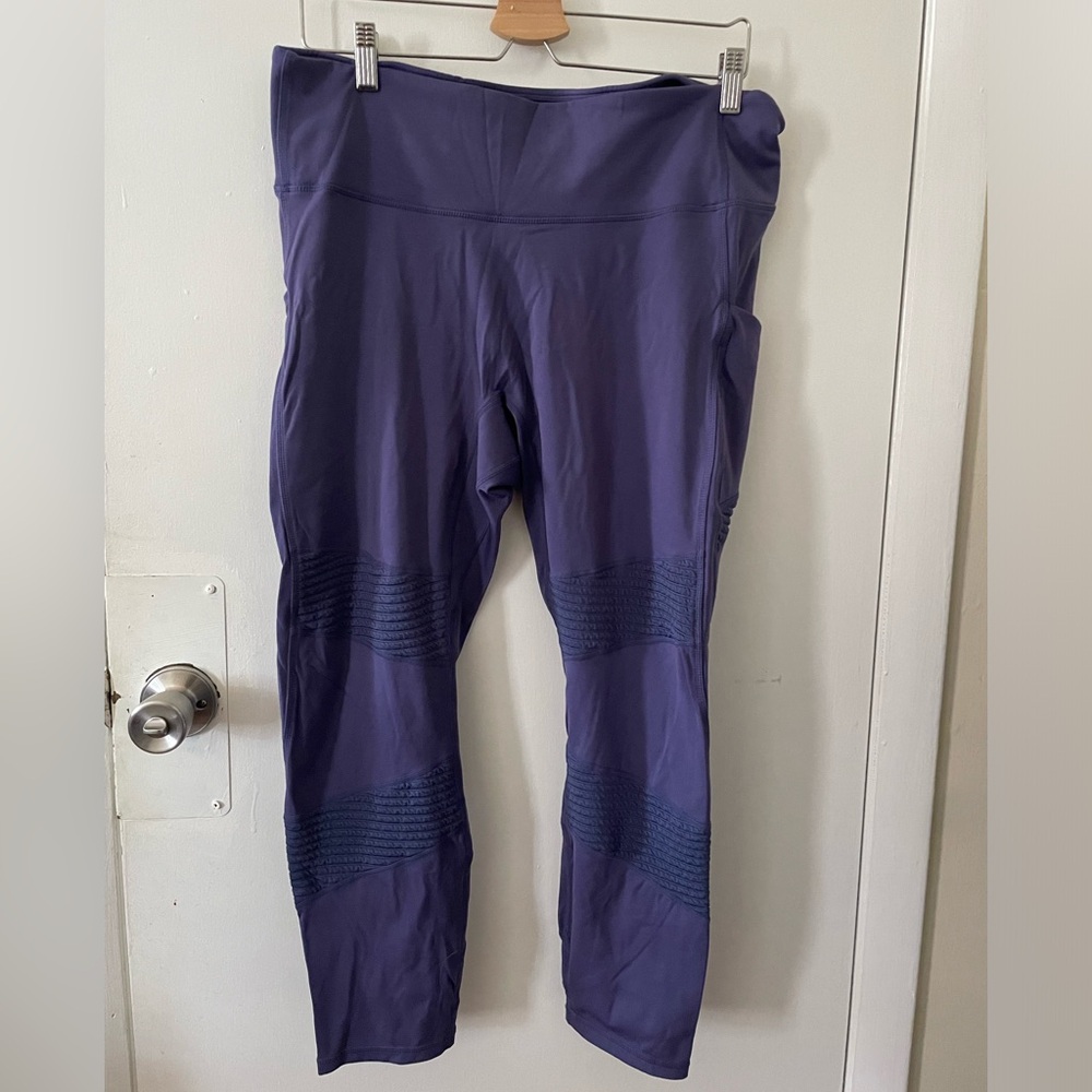 Fabletics Motion 365 Legging